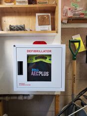 Zoll plus aed cabinet.jpeg