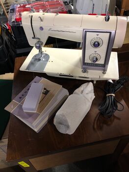 Kenmore Model 54 Sewing Machine (Violet) - i3Detroit