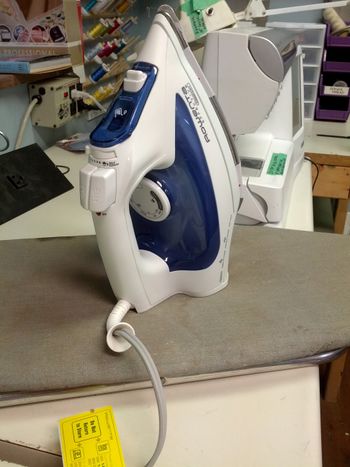 Rowenta Sewing Iron - i3Detroit